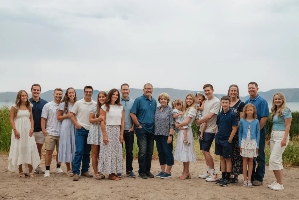 Bob stevenson with family.
