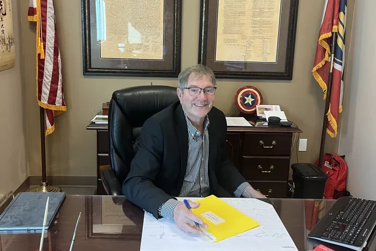 Bob stevenson davis county commissioner announcing candidacy for utah house district 16.